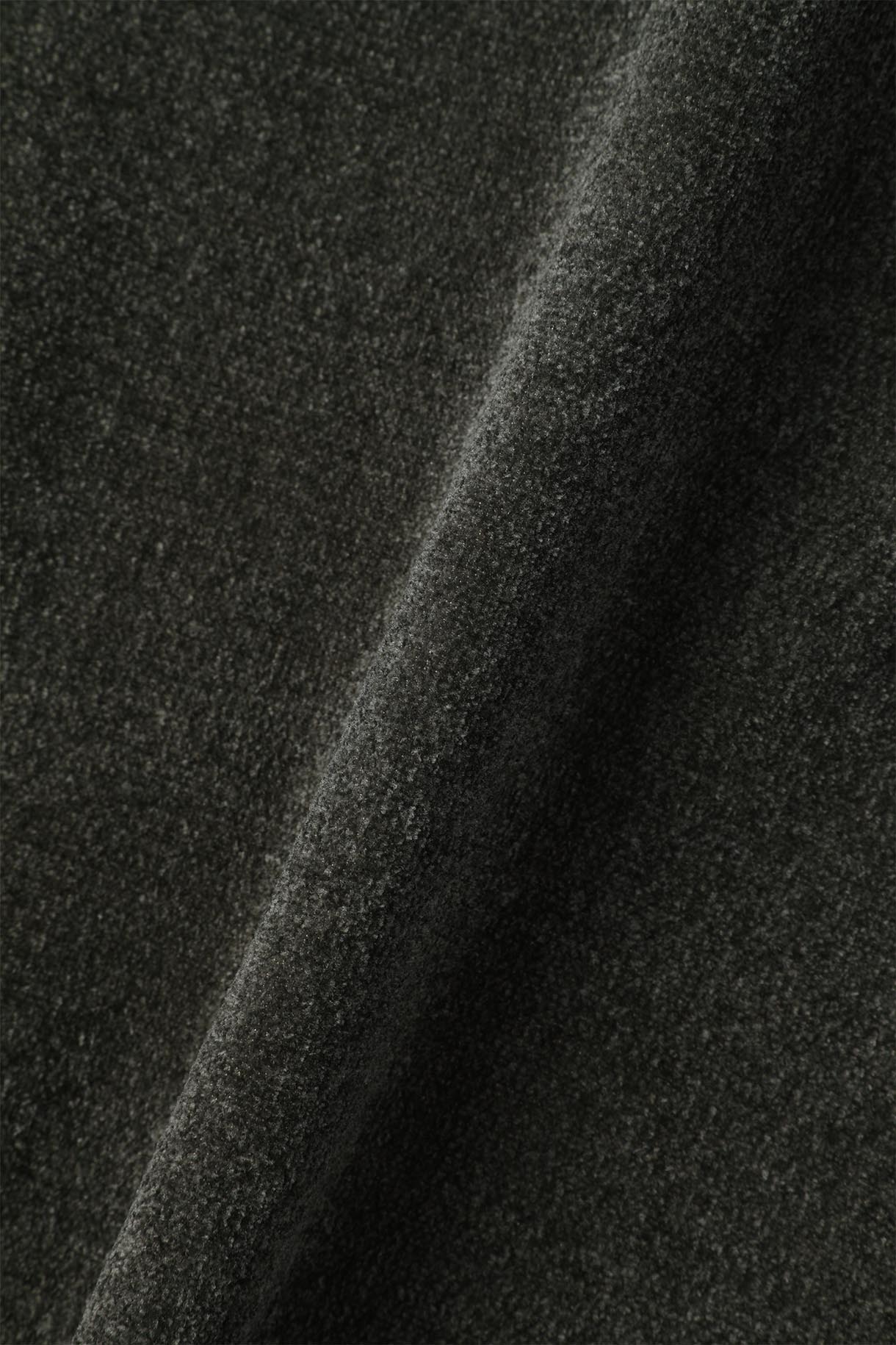 소프트 드롭 숄더 니트 스웨터